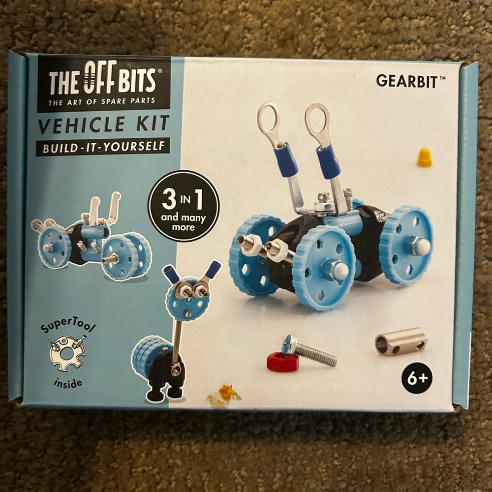 Gearbit Vehicle Building Toy